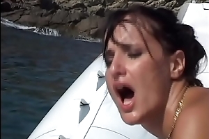 XXX slut slammed in a boat!
