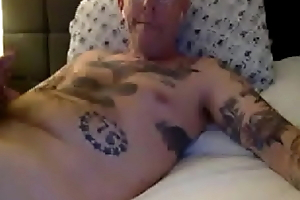Andrew McCombs masturbate fro webcam