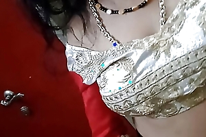 Unembellished dance indian regional aunty hot boobs,nippal, muff at hand desi style ,sexy slow motion