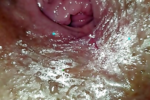 Squirting Concerning Glass Dildo