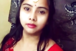Shaadi Mai jaane se pehle spliced ki thukai.Very cute erotic Indian housewife and Not roundabout cute erotic sprog